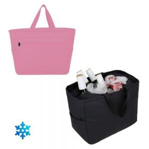 Hielera con interior impermeable, cierre, 1 bolsa frontal, 2 bolsas laterales y doble asa superior.